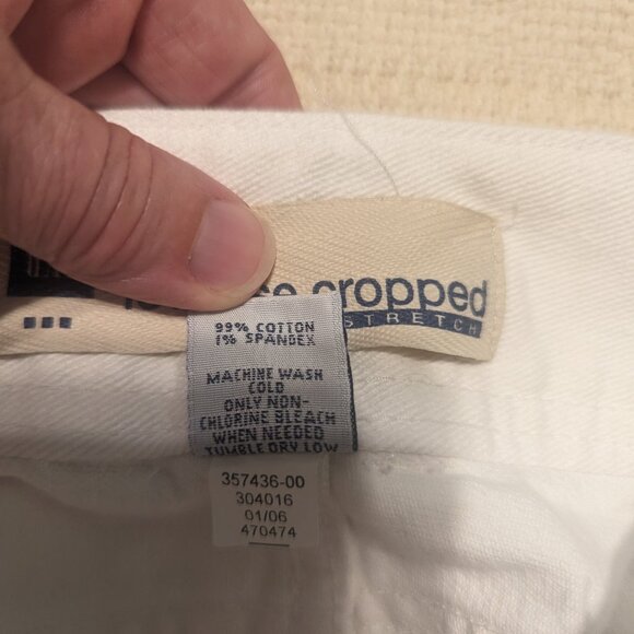 GAP white denim cropped pants - Picture 4 of 9